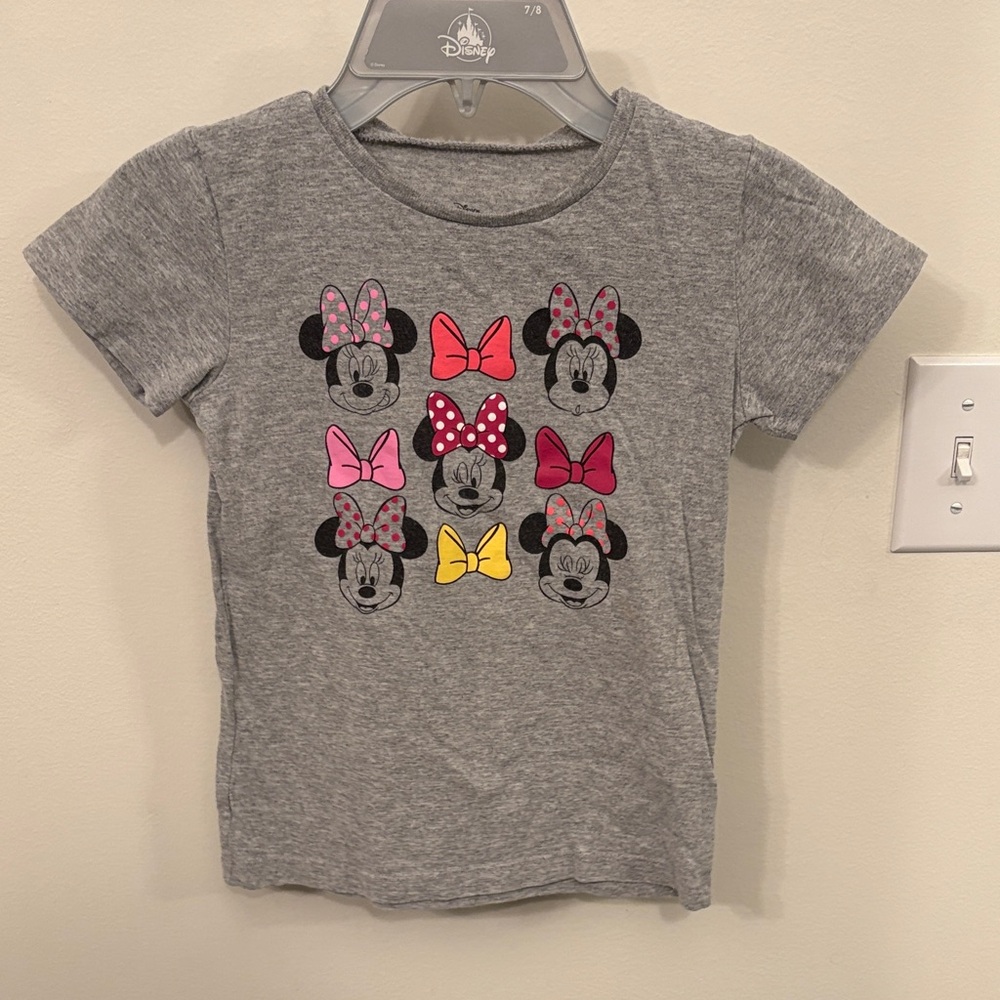 Disney Kids Gray T-Shirt with Minnie Mouse Bows
